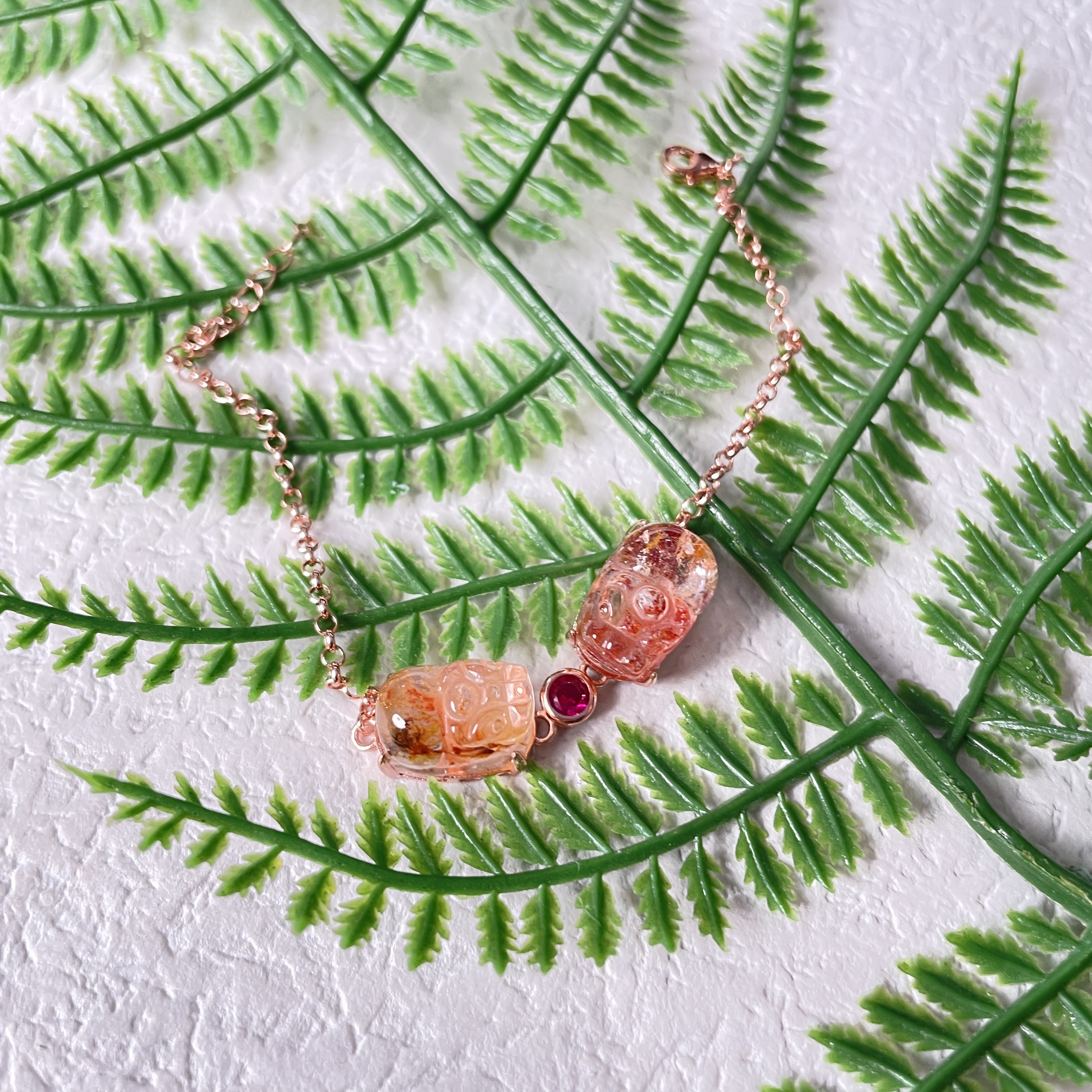 Yellow Resin Flower Carved Double Pixiu Inlaid Bracelet