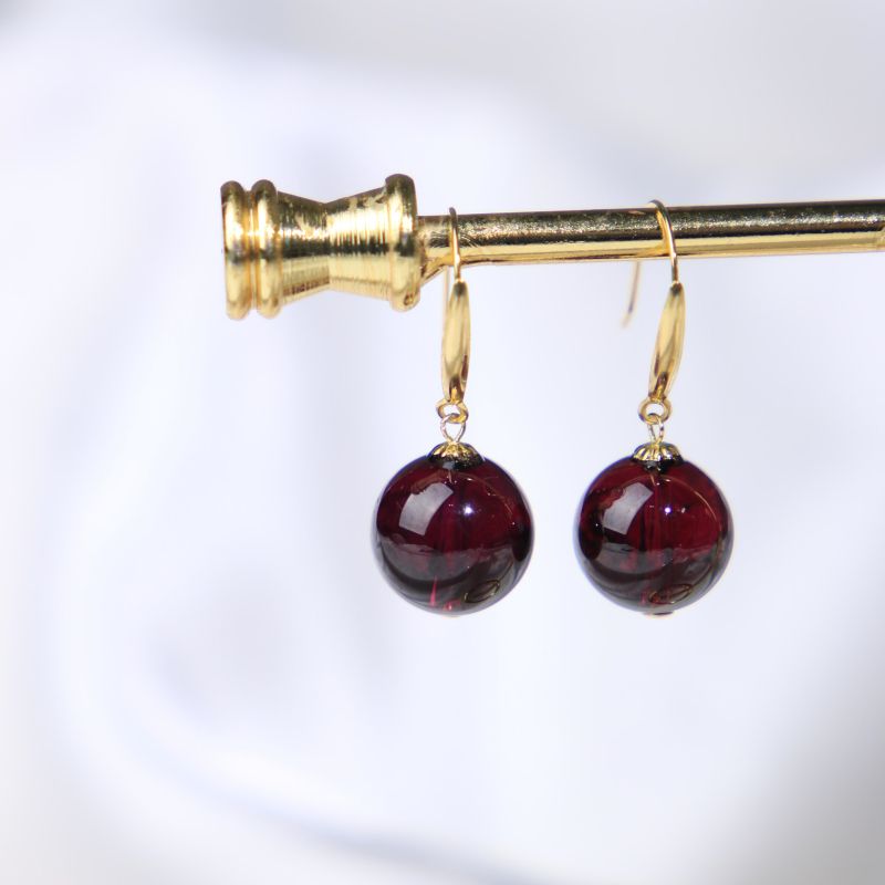 18K Gold Garnet Drop Earrings