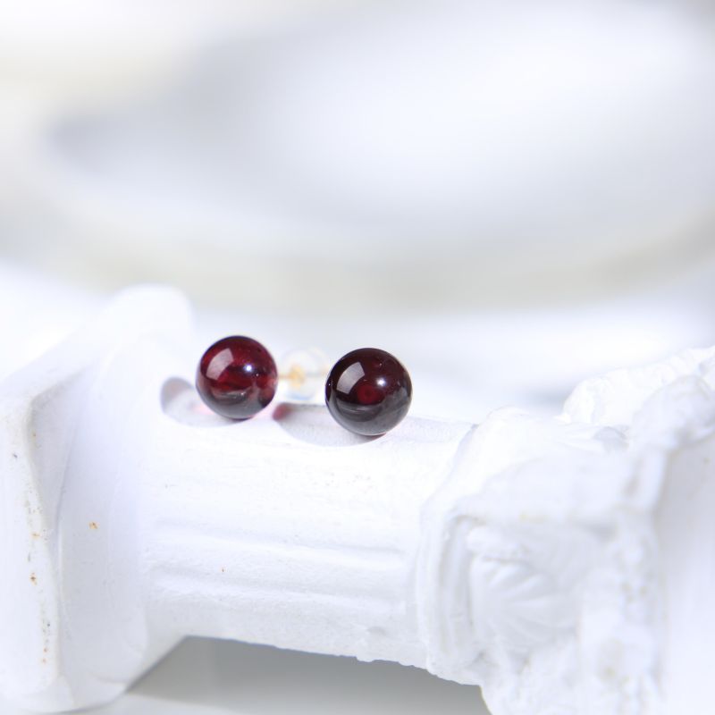 18K Gold Garnet Single Bead Stud Earrings
