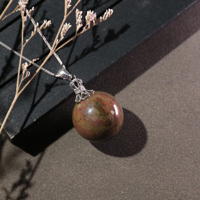 Black Beauty Alashan Single Bead Inlaid Pendant