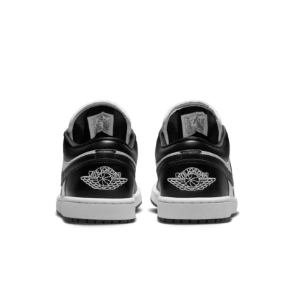 Air Jordan 1 Low "Panda"