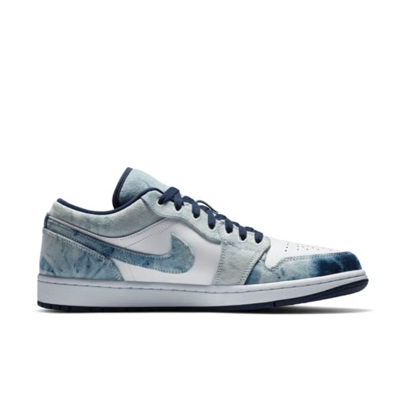 Air Jordan 1 Low SE "Washed Denim"
