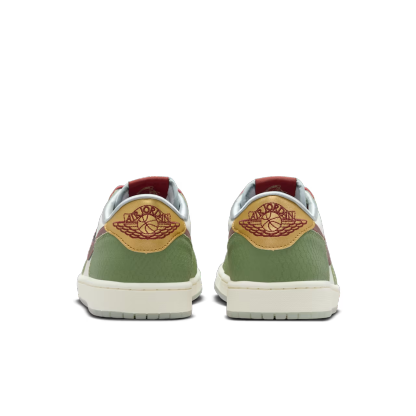 Air Jordan 1 Retro Low OG "Year of the Dragon"