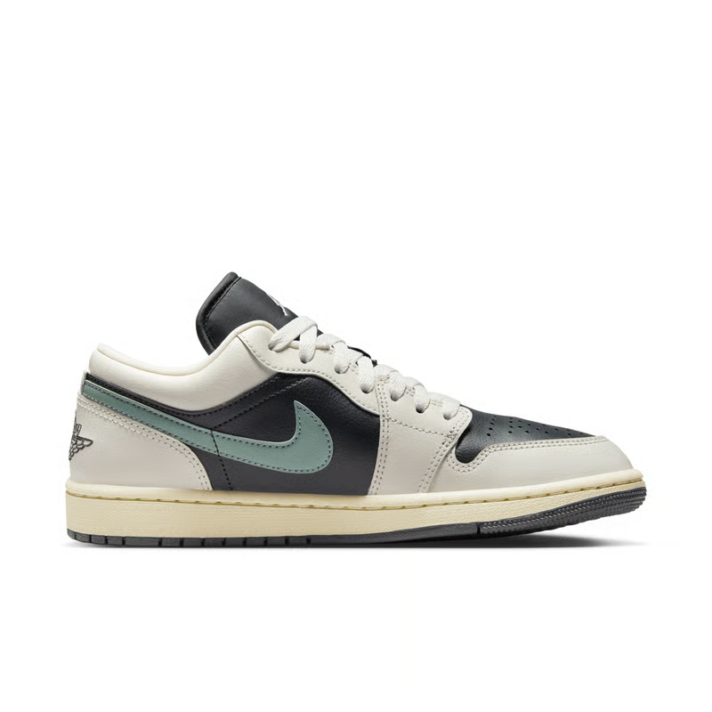 Air Jordan 1 Low "Jade Smoke"