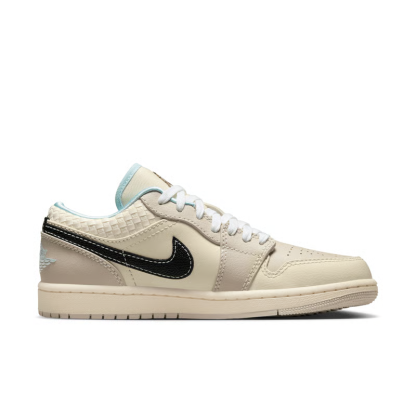 Air Jordan 1 Low SE "Sanddrift & Glacier Blue"