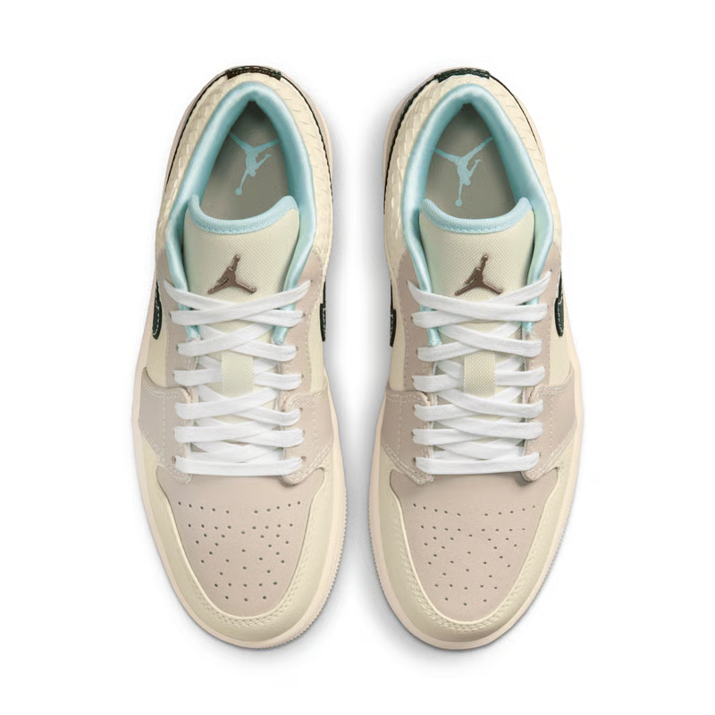 Air Jordan 1 Low SE "Sanddrift & Glacier Blue"