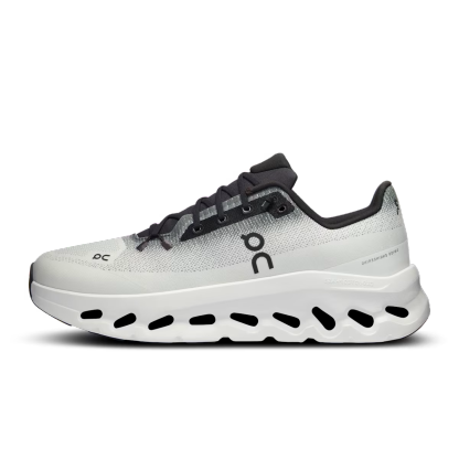 On Running Cloudtilt "Black Ivory"