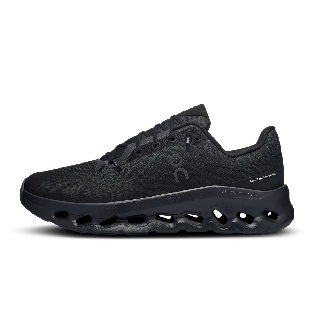 On Running Cloudtilt "Black Eclipse"