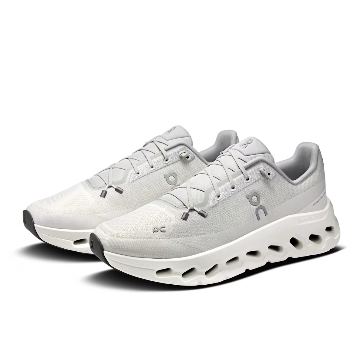 On Running Cloudtilt "Glacier Ice"