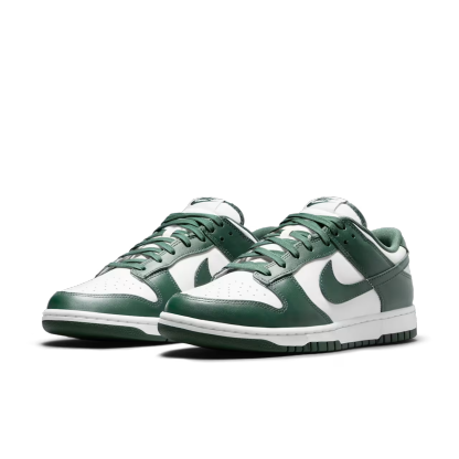 Nike Dunk Low "Michigan State"