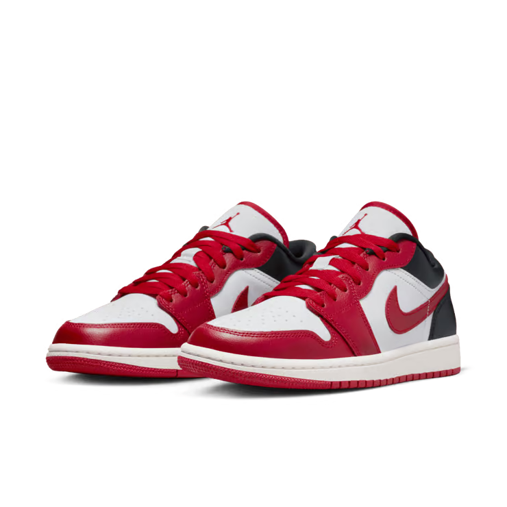 Air Jordan 1 Low "Reverse Black Toe"