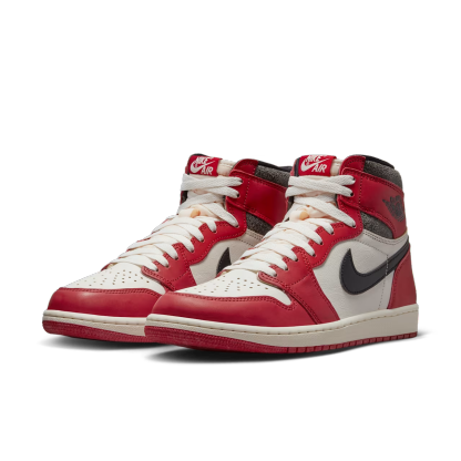 Air Jordan 1 Retro High OG "Chicago Lost & Found"