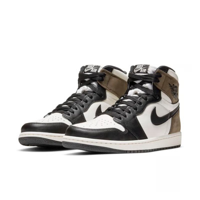 Air Jordan 1 Retro High OG "Dark Mocha"