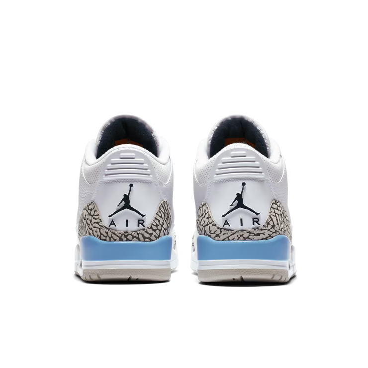 Air Jordan 3 Retro "UNC"