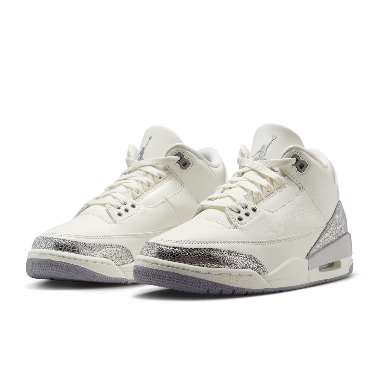 Air Jordan 3 Retro "Sail and Cement Grey"