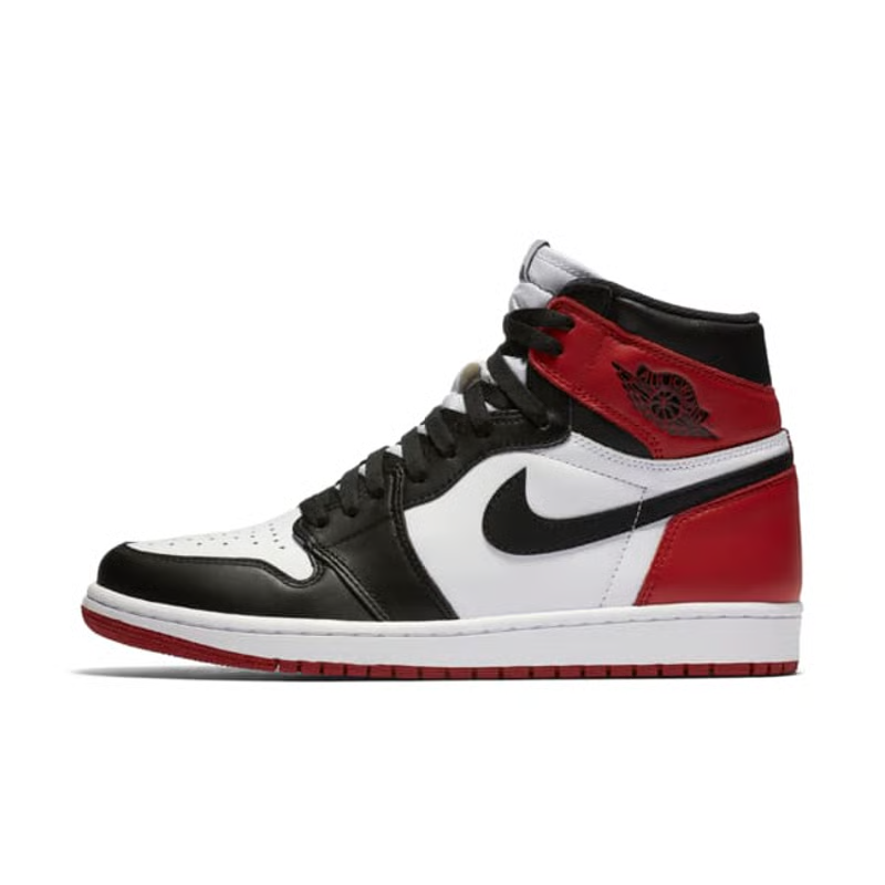 Air Jordan 1 Retro High OG "Black Toe" 2016
