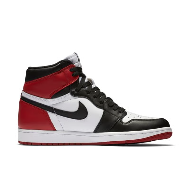 Air Jordan 1 Retro High OG "Black Toe" 2016