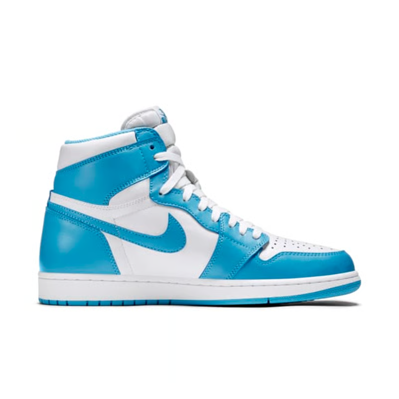 Air Jordan 1 Retro High OG "UNC"