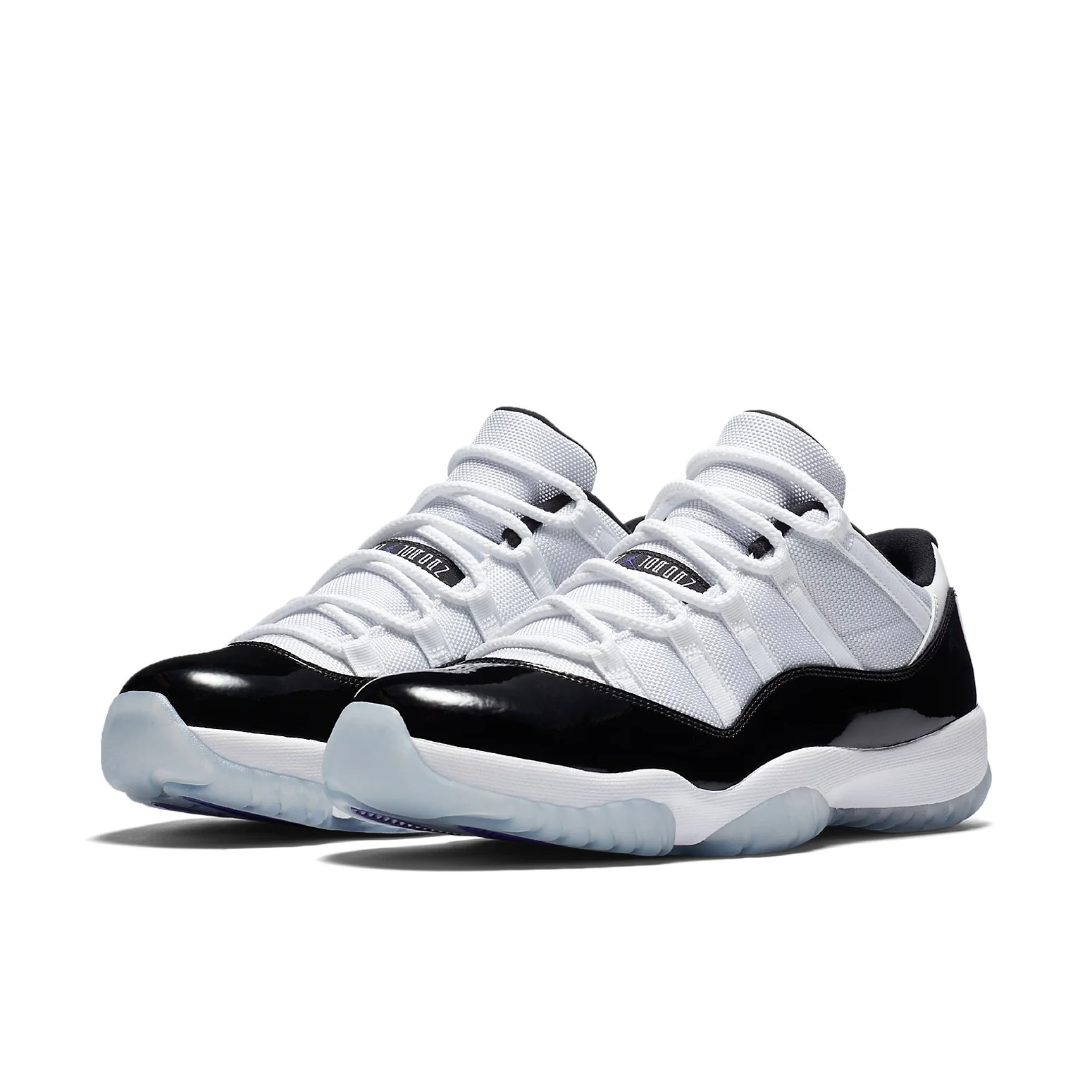 Air Jordan 11 Retro Low "Concord"