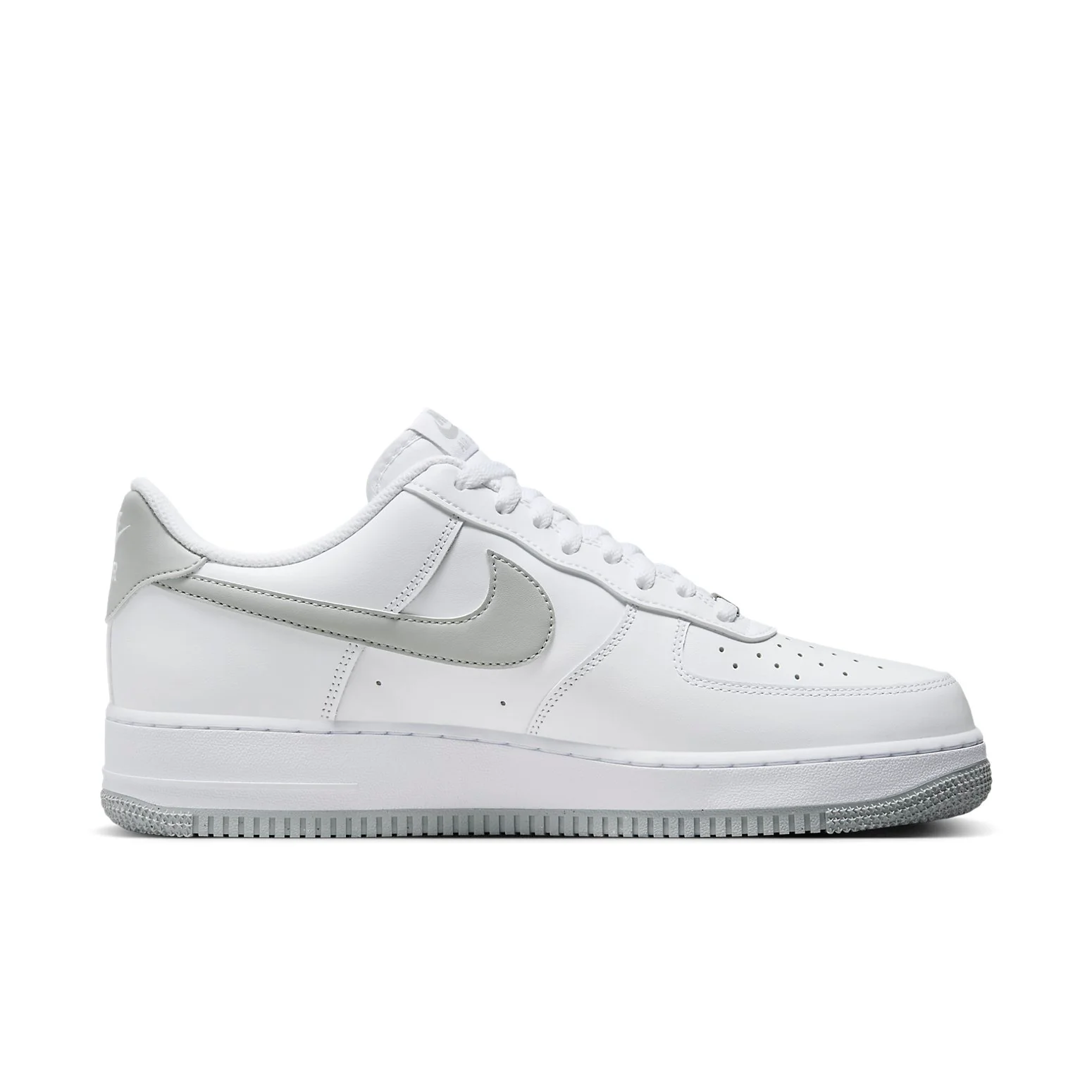 Nike Air Force 1 '07 "White Light Smoke Grey"