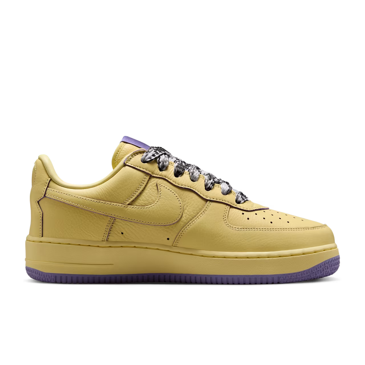 Kobe Bryant x Nike Air Force 1 Low Protro "Mamba Mentality"