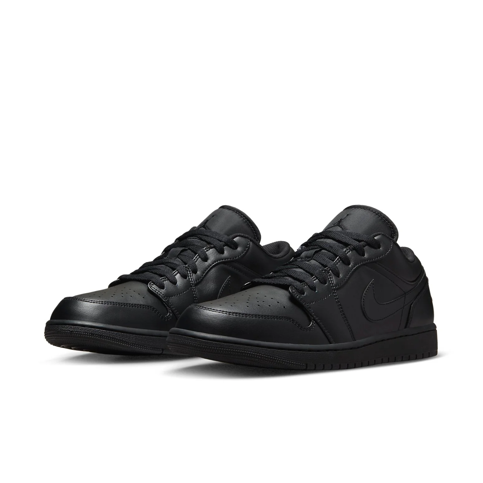 Air Jordan 1 Low "Triple Black" 2022