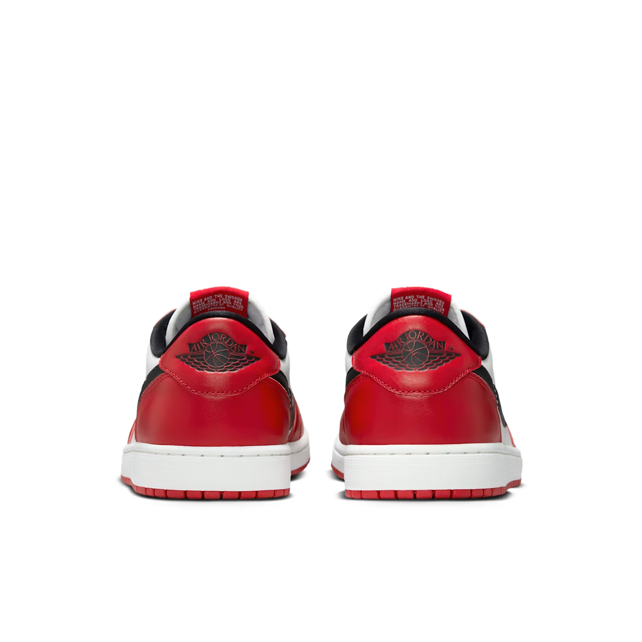 Air Jordan 1 Retro Low OG "Chicago" 2025