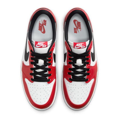 Air Jordan 1 Retro Low OG "Chicago" 2025