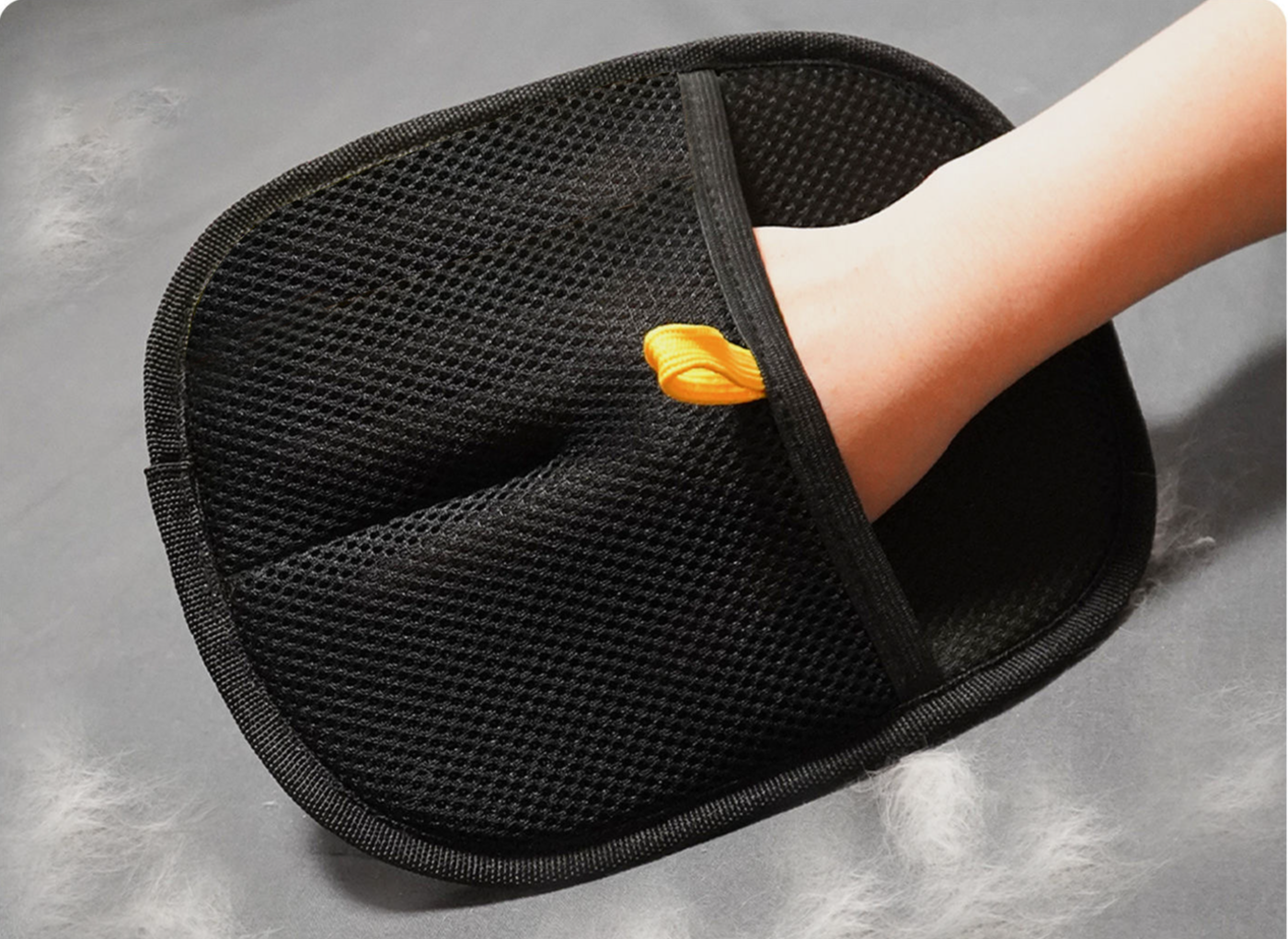 Two-way pet static hair removal gloves