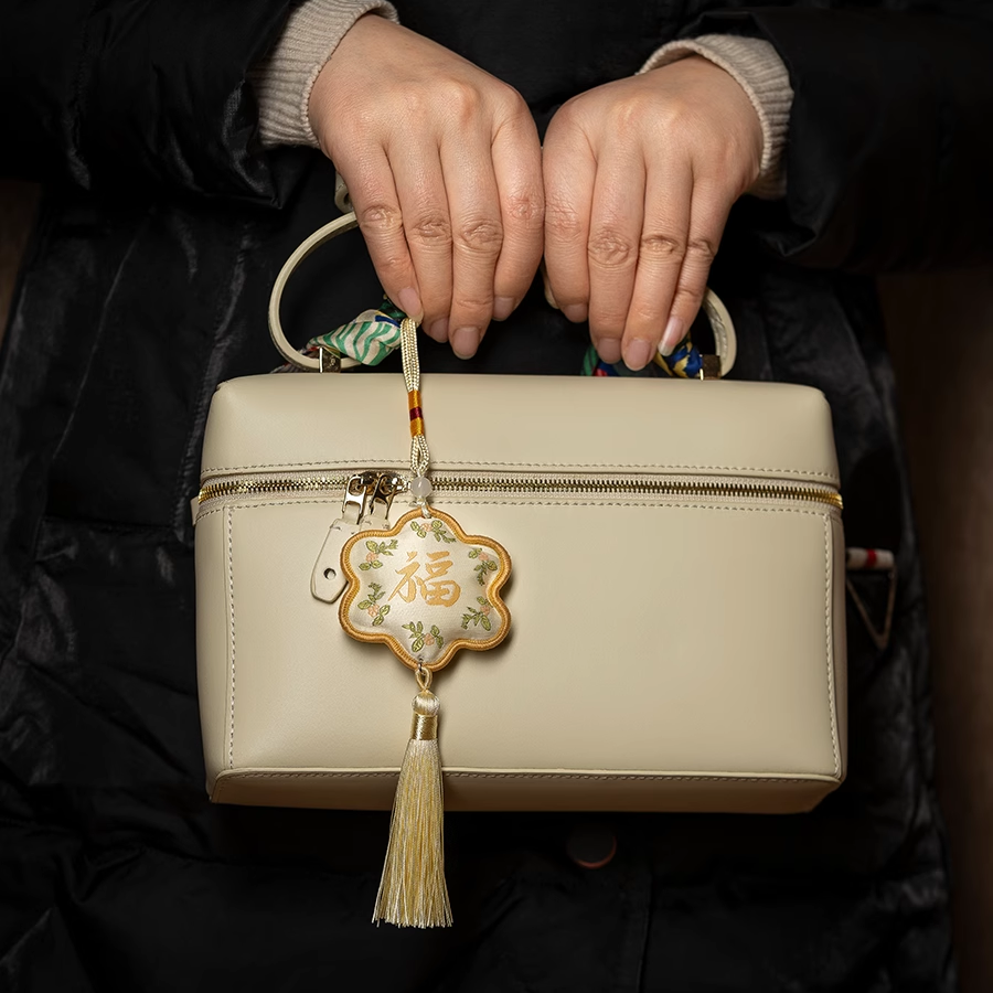 小陽幫幫｜愛心手工縫製香包艾草