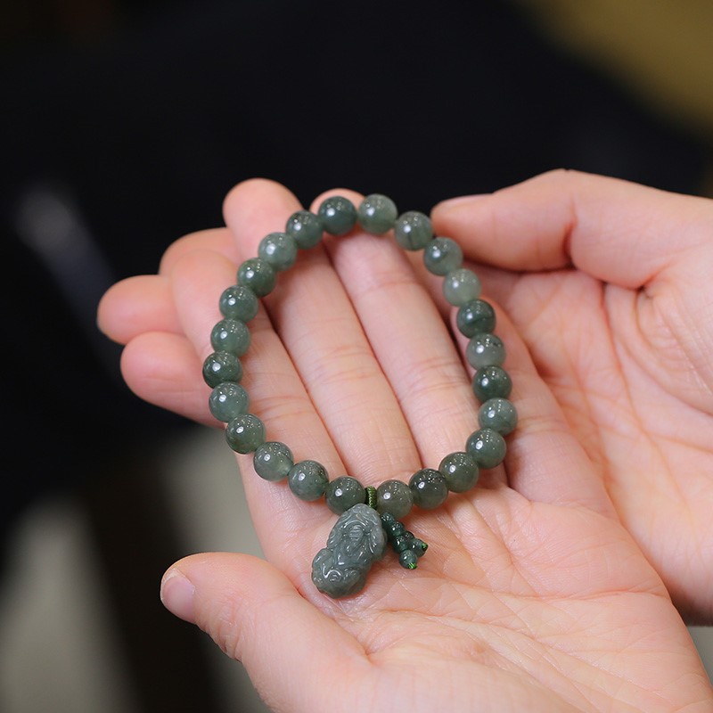 Natural jadeite bracelet jewelry - Oil-green Pixiu bracelet, jade accessories and pendants for both men and women