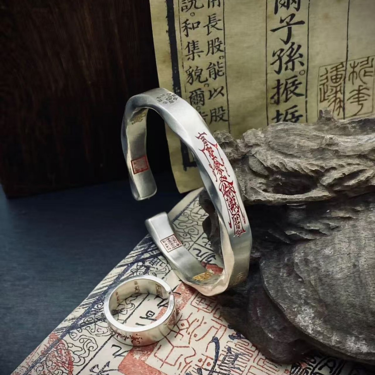 Dao Series Men's Meditation Mantra Five Directions Wealth God Bracelet Golden Light Seal New Chinese Retro National Style Bracelet