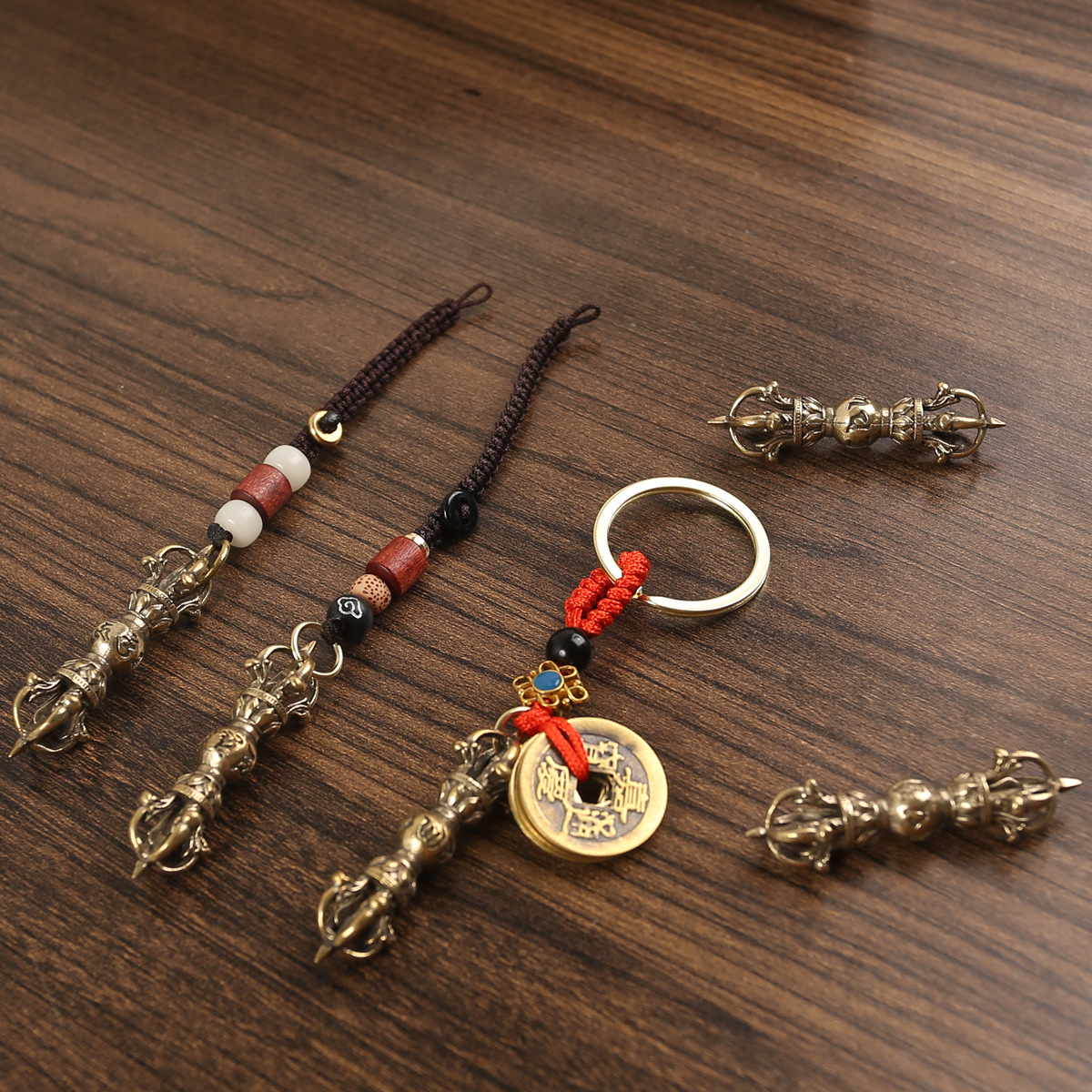 Six-character Mantra Vajra Pestle Tibetan Buddhist Ritual Implement Pendant Modern Casting Craft Brass Six-character Vajra Pestle Pendant