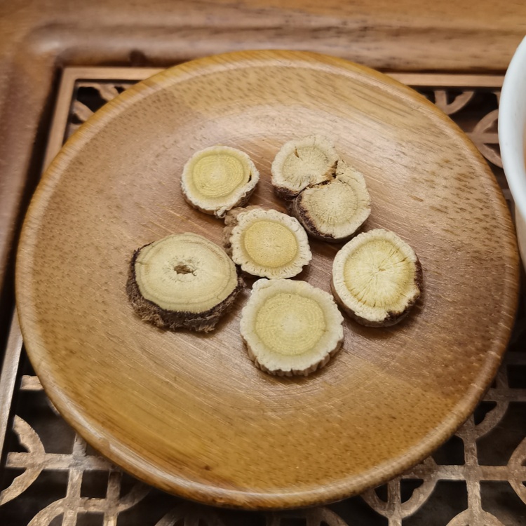 Milkvetch Root Astragali Radix（Huáng Qí）dry slice Genuine Traditional Chinese Medicine Medicinal Herb Chinese tea Chinese Soup 500g