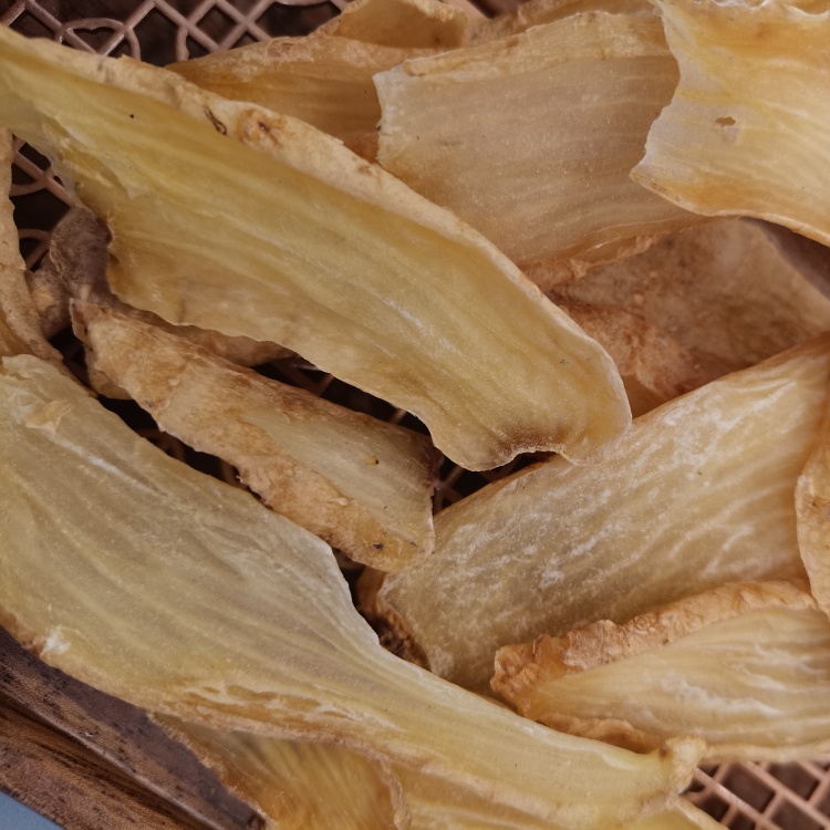 Gastrodia Tall Gastrodia Tuber Gastrodia Tuber ( Tian Ma ) dry slice genuine adaptogen medicinal Chinese herb tea soup