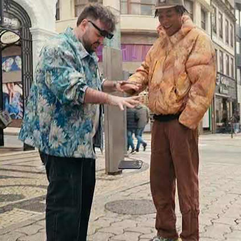 Leviosa Phone by João Miranda & Julio Montoro