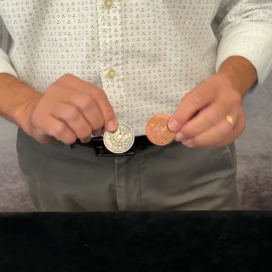 Locking DOLLAR-SIZED Copper Silver 铜银交换 by David Regal