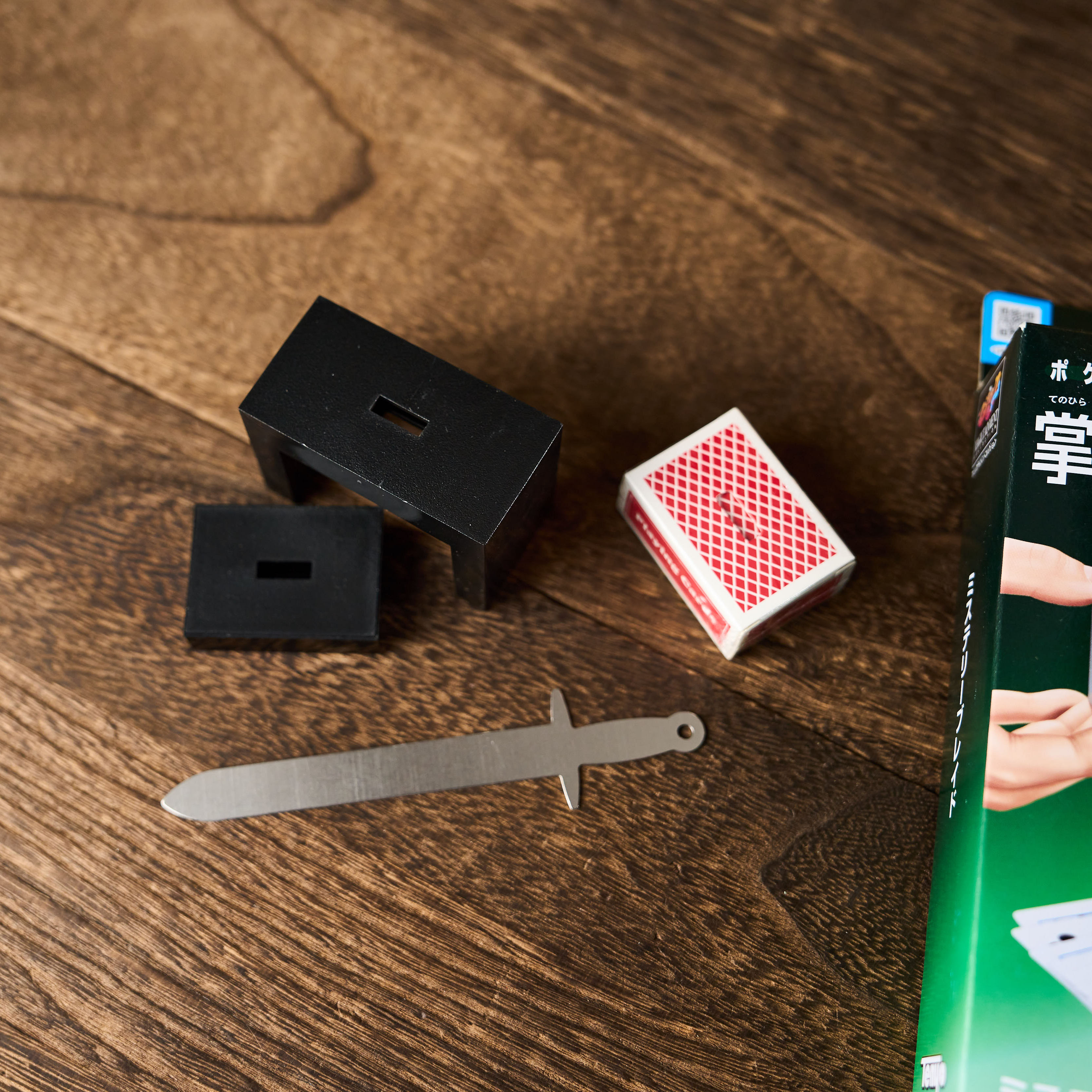 Mystery Blade by Tenyo Magic