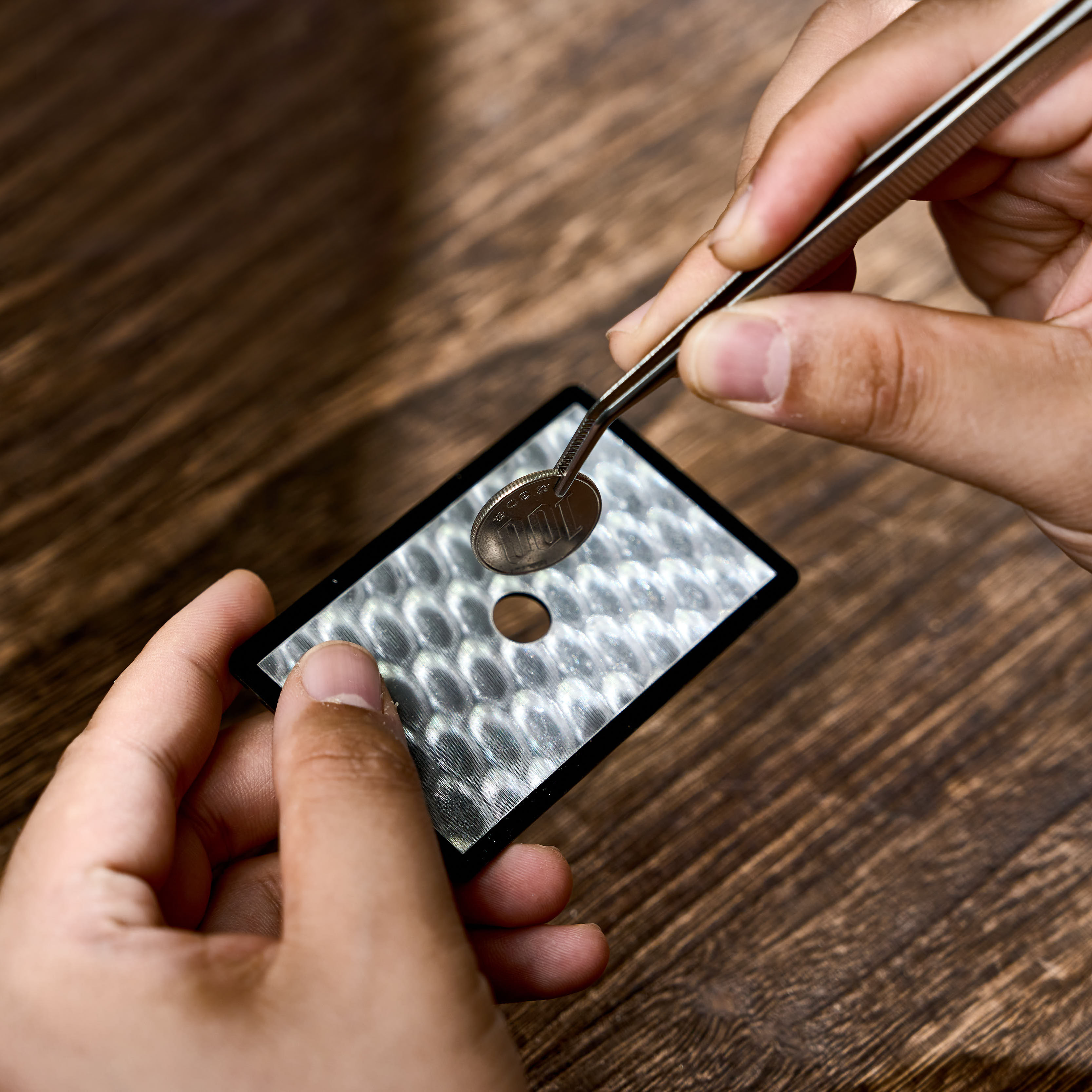 Magic Tweezers by Tenyo Magic