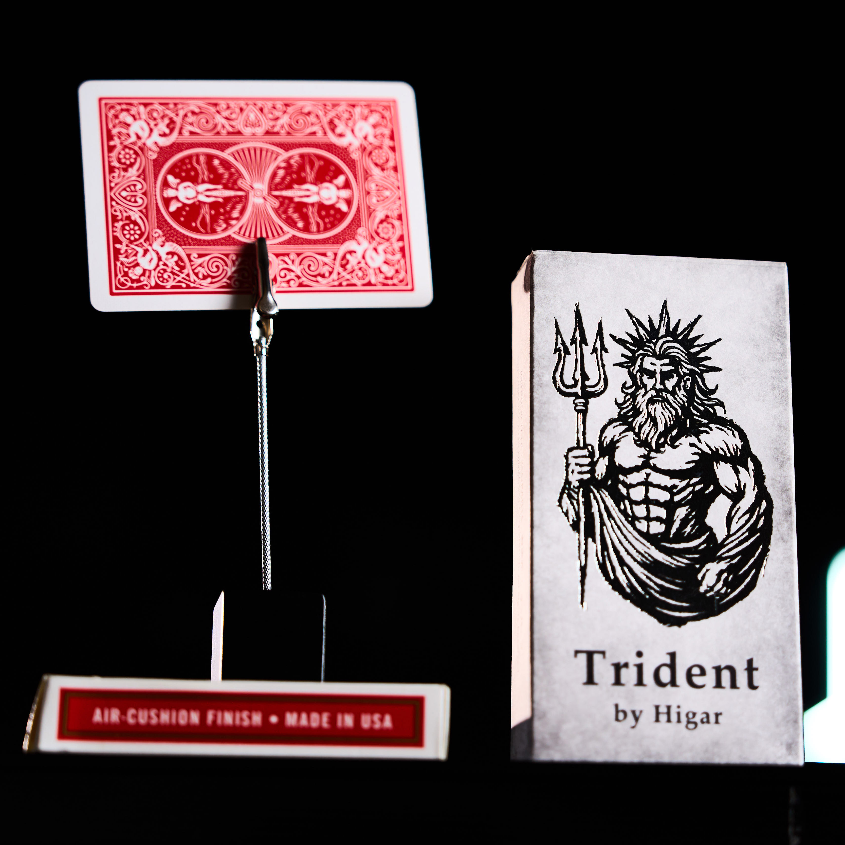 三叉戟之牌 Trident by Higar