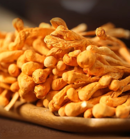 手工挑選純天然無硫蟲草花