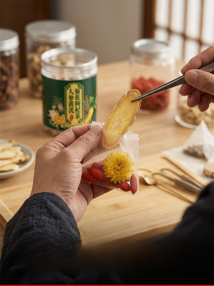 人參黃耆菊花枸杞茶