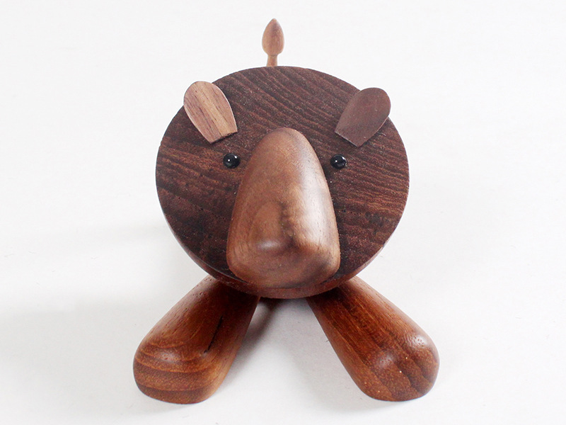 置物 ライオン インテリア動物 木製玩具 チーク材 北欧 オブジェ 人形 フィギュア プレゼント 