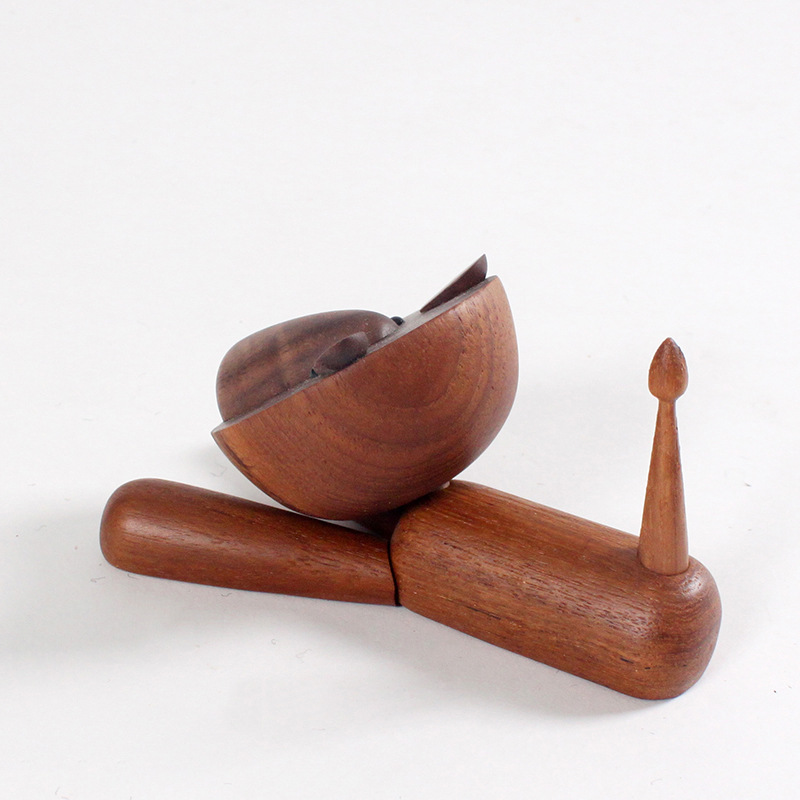 置物 ライオン インテリア動物 木製玩具 チーク材 北欧 オブジェ 人形 フィギュア プレゼント 