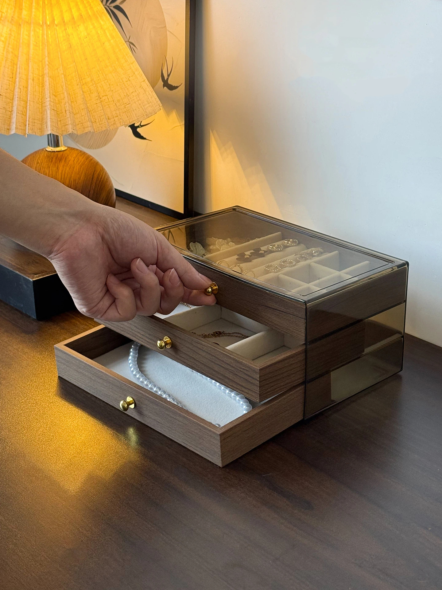 ジュエリーボックス アクセサリーケース 木製 3段 大容量 ウールナット 透明 窓付き おしゃれ 宝石箱 リング ピアス/ネックレス/ブレスレット/指輪 収納