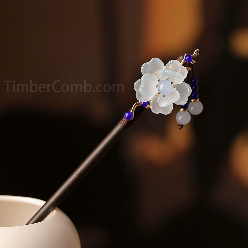 新しい日本式檀木材質の結髪用簪、高級感ある漢服步揺、流蘇付きのかんざしなどの髪飾り-木彫り高級人気専門店