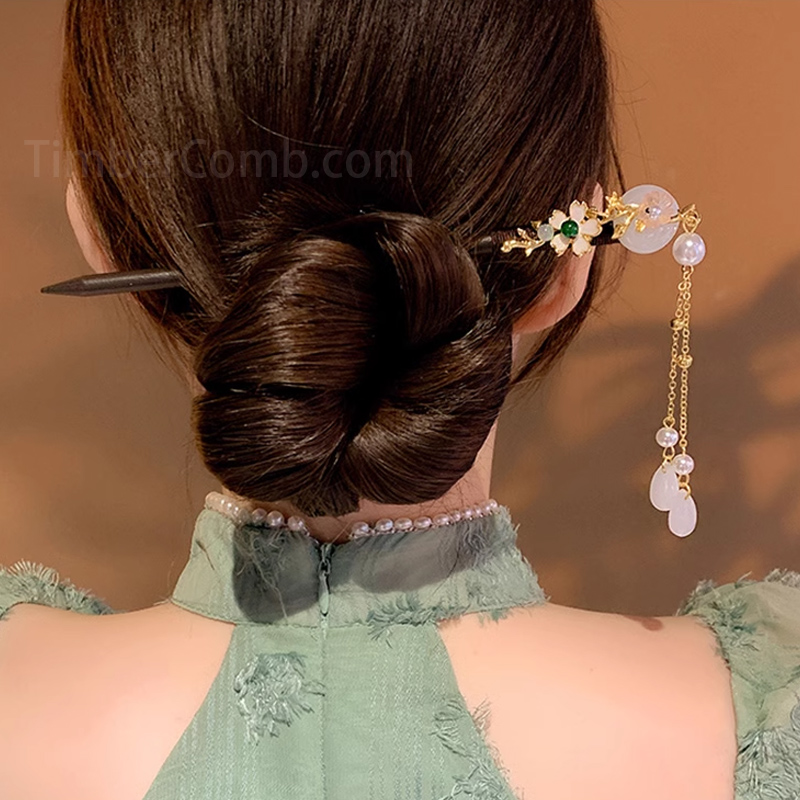 新しい日本式檀木材質の結髪用簪、高級感ある漢服步揺、流蘇付きのかんざしなどの髪飾り-木彫り高級人気専門店