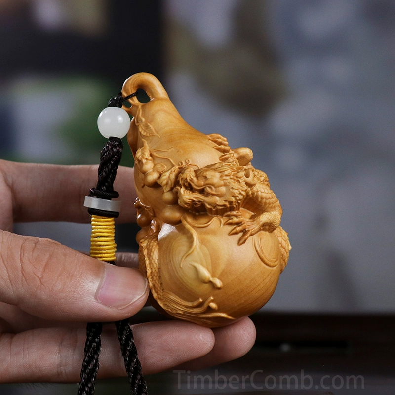つげ彫刻の十二支盤龍瓢箪手掛けアクセサリーとしても、車内装飾用フックとしても幅広くお使いいただけます。-木彫り高級人気専門店