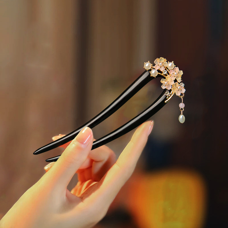 黒檀のu字型かんざし高級感のある古風で新和風の髪飾り 和服に合う木製簪