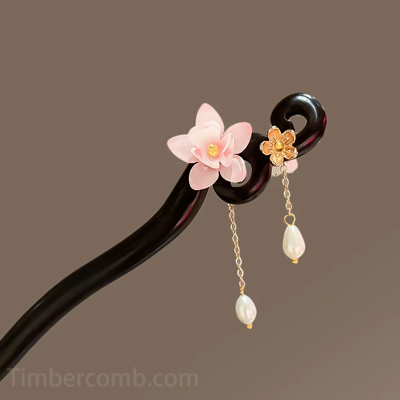 黒檀の簪 木製簪 高級 桜かんざし 揺れる 歩揺かんざし 和装ヘアアクセサリー 成人式 結婚式 天然木かんざし